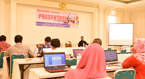 Training MS Office dan Teknik Presentasi